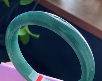 Armreif aus natürlichem, hochwertigem, blauem Jadeit (D-Form, breites Band), echter burmesischer Jade, Geschenkidee für Sie, Geburtstag, Jahrestag, edler Schmuck