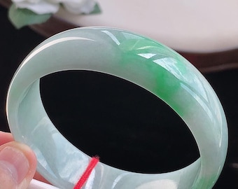 Armreif aus natürlichem Jadeit der Güteklasse A, breites, schwebendes grünes Armband in D-Form, burmesisches Jade-Geschenk für sie, Mutter, Geburtstag, Jahrestag, edler Schmuck
