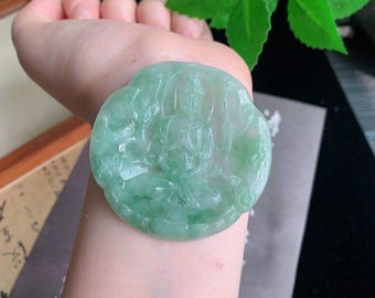 Klasse A burmesischer Jadeit Guanyin Anhänger, handgeschnitzte natürliche Jadeit (54x54x5mm)