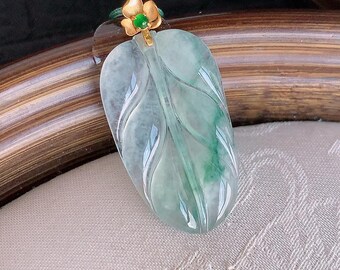 Natürlicher Jadeit-Blattanhänger (Qualität A), Halskette aus 18-karätigem Gold mit eisig-grünem Jadeanhänger, Geschenk für Sie, Geburtstag, Jahrestag, edler Schmuck