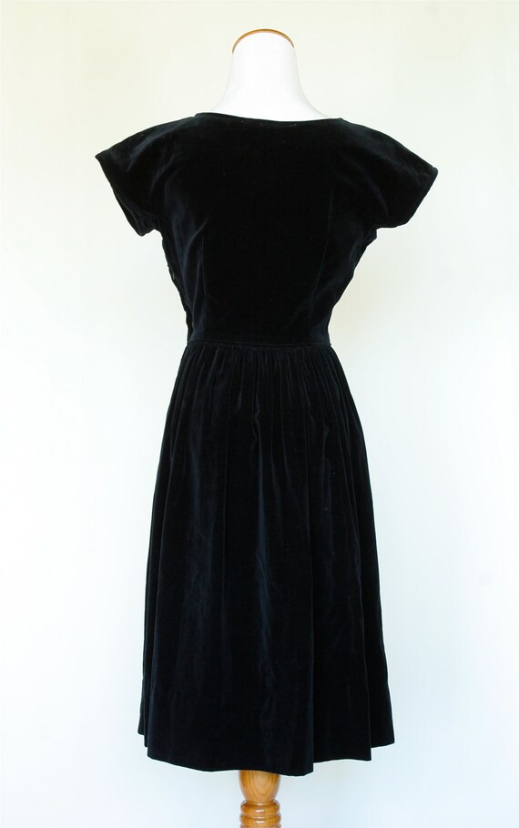 Sixe X-Samll, 60's Vintage Dress,  Black Velvet D… - image 3