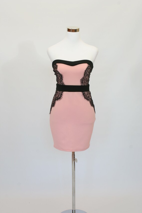 Women's Size medium, Pink Wiggle Dress, Strapless… - image 3