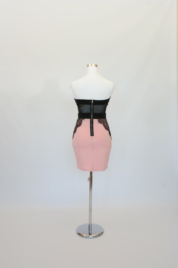 Women's Size medium, Pink Wiggle Dress, Strapless… - image 4