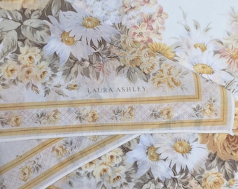 LAURA ASHLEY Vintage Taschentuch Spät-20th-Century Orange Blumenstrauss Baumwolle | ThePocketPast