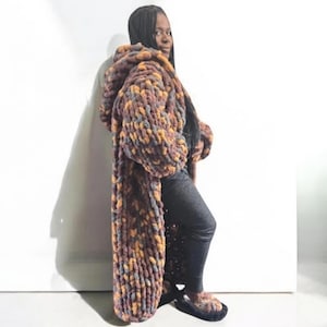 Chunky Hand Knit Duster Pattern | No Needles Required | Beginner Friendly Jacket | Video Tutorial Included