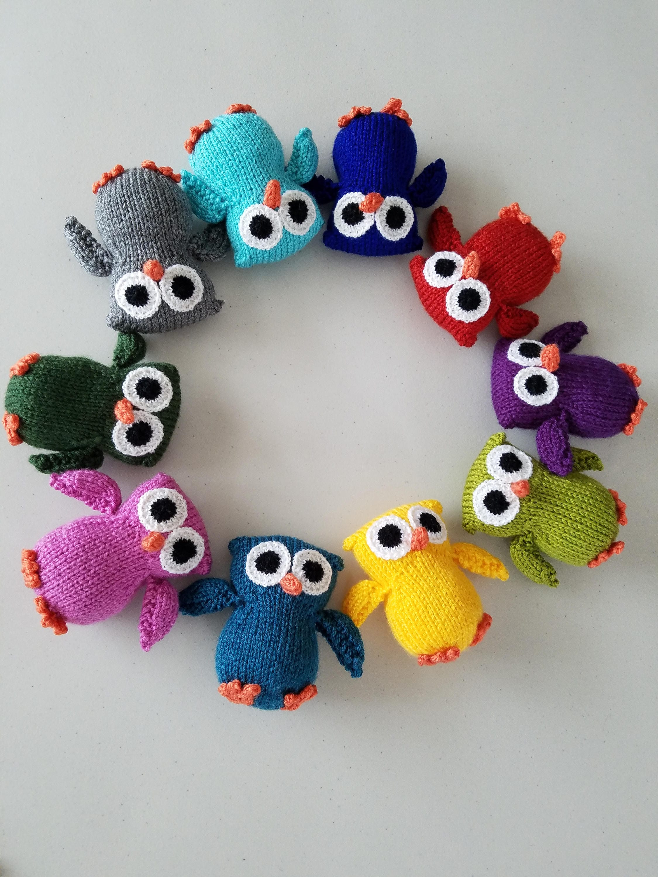 Adorable Knitted Owl Stuffed Toy