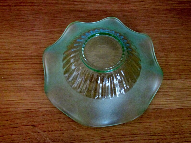 1950s Green Fluted Glass Posy Bowl Vase Vintage Home Decor Etsy