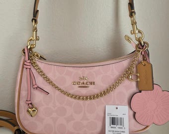 Borsa a tracolla Coach in tela rosa con logo / Borsa vintage anni '90 firmata con catena dorata