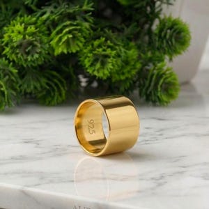 Bague large de luxe en vermeil or 18 carats | Alliance cigare en argent massif | Bijou minimaliste et élégant