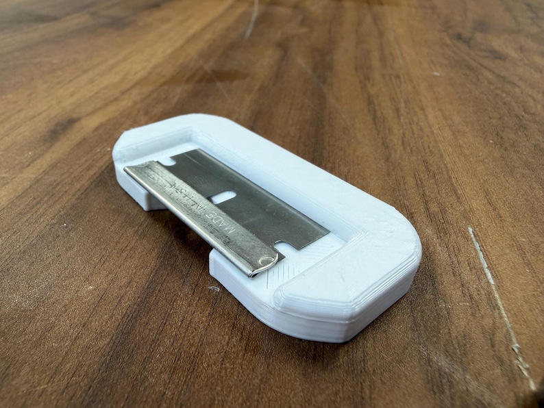 Magnetic Razor Blade Holder – 3D Printed Toolbox Mount | Secure Utility ...