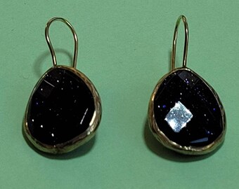 Vintage Gold Tone and Black Shimmer Earrings