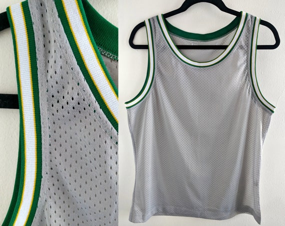 grey basketball jersey