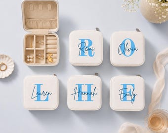 Personalized Travel Jewelry Box Bridesmaid Proposal Gift Travel Case Favor for Wedding Bachelorette Party Favor Monogrammed Birthday Gift
