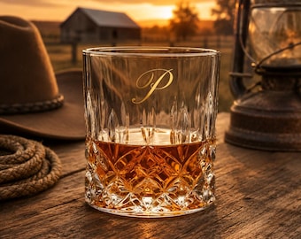 Personalized Whiskey Glass Groomsmen Gift Wedding Favor Guest Gold Vinyl Initial Custom Bourbon Glass Best Man Proposal Father of the Bride