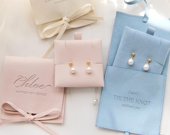 Bridesmaid Pearl Earrings Gift Set, Personalized Jewelry Pouch, Bridesmaid Proposal Gift, Maid of Honor Gift, Wedding Favor, Bridesmaid Gift