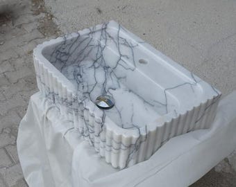 Lavabo de mármol lila a medida: Lavabo de baño de piedra de lujo hecho a mano