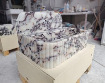 Lavabo de mármol Calacatta Viola con diseño acanalado a medida, lavabo de piedra personalizado, lavabo de tocador estriado a medida para baño, lavabo tallado a mano.