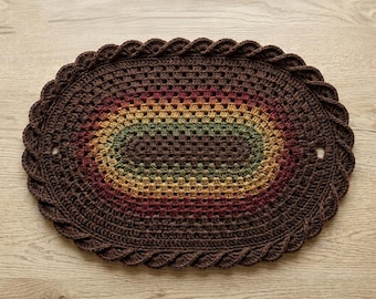 Patroon dik gehaakt vloerkleed, ovaal handgemaakt gehaakt vloerkleed, grof ovaal gehaakt vloerkleed, patroon rustiek vloerkleed gehaakt, gehaakt vloerkleed