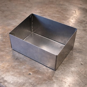 Cajas, armarios y gabinetes metálicos a medida.