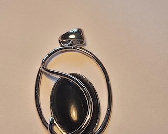 Lia Sophia Silver Tone Pendant