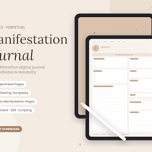 Può includere: Un diario di manifestazione digitale per GoodNotes e Notability con 445 pagine ipercollegate, 39 modelli e 372 pagine giornaliere. Lo schermo mostra un tablet con un'interfaccia di calendario di gennaio e uno stilo bianco su sfondo beige.