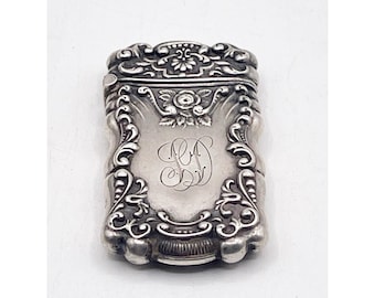 Antieke luciferdoos van 925 sterling zilver met gegraveerd monogram.