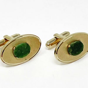 VTG 60’s Dante Oval Gold Tone Prong Set Green Stone Cuff Links Elegant Classy