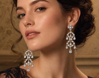 Pendientes de araña de cristal vintage, colgantes en tono dorado, con diamantes de imitación para bodas.