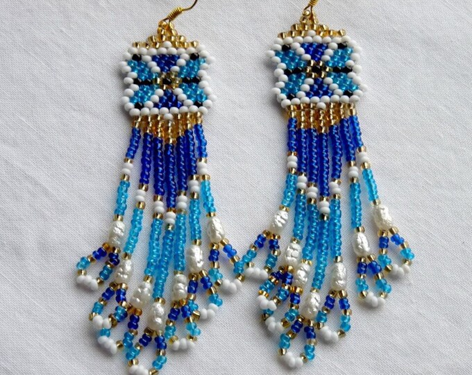 Vintage Native American style seed bead earrings