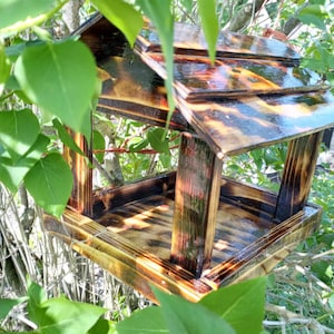 Reclaimed Wood Barn Style Roof Feeder