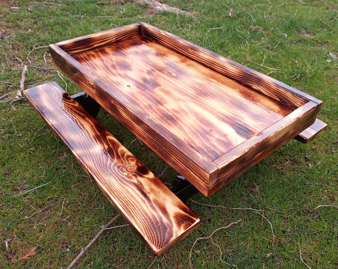 Large two tone wooden chicknic table/squirrel buffet table/small animal/chicken/duck/turkey table