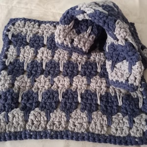Blue and gray crochet cotton potholder set