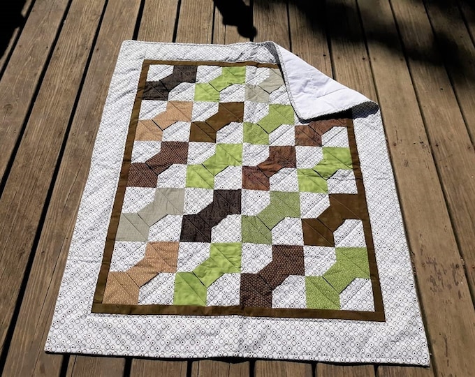 3D bow tie baby quilt/lap quilt/wall hanging