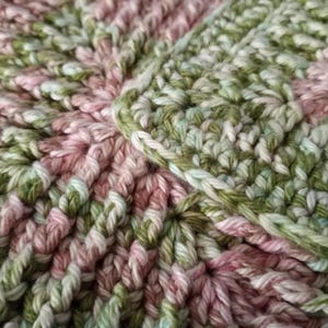 Crochet cotton square potholder/dishcloth set