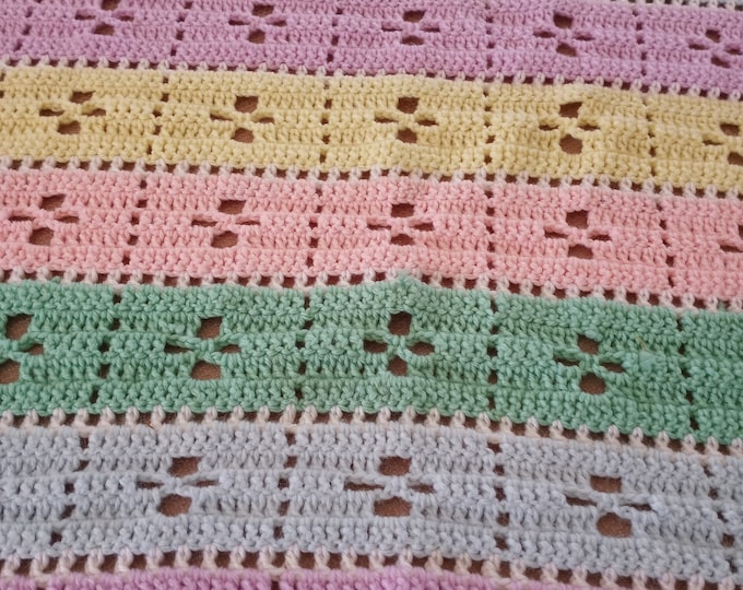 New stroller sized baby afghan