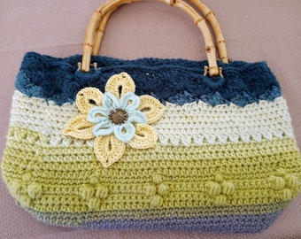 Sac à main au crochet et doublé