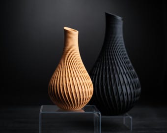 Modern Minimalist Geometric 3D Printed Vase – Sleek Open Pattern Design