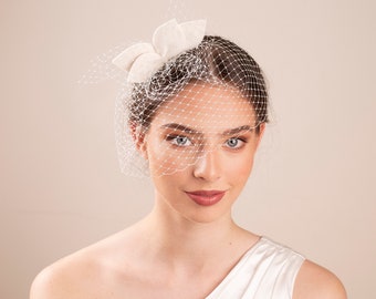 Bridal felt leaves fascinator with french birdcage in creamy ivory, modern bridal fascinator with short bridal birdcage