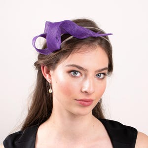 Purple swirl fascinator, wedding guest fascinator, women fascinator, purple wedding headpiece, women fascinator