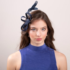 Navy feather fascinator, women feather fascinator in navy, wedding guest headpiece in custom colour, elegant mother of bride gift