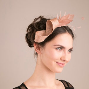 Almond beige feather fascinator, feather headpiece, women fascinator, feminine bridal headpiece image 3