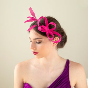 Pink fascinator with feathers for wedding guest, bridesmaids feather headpiece in spicy raspberry, women fascinator