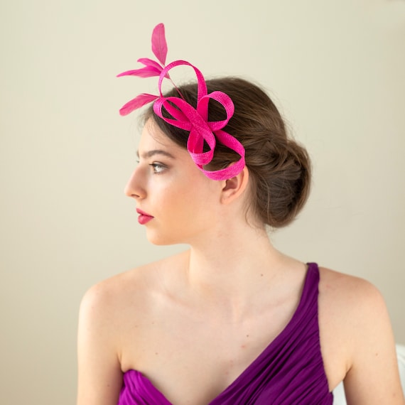 Pink fascinator with feathers for wedding guest, bridesmaids feather headpiece in spicy raspberry, women fascinator