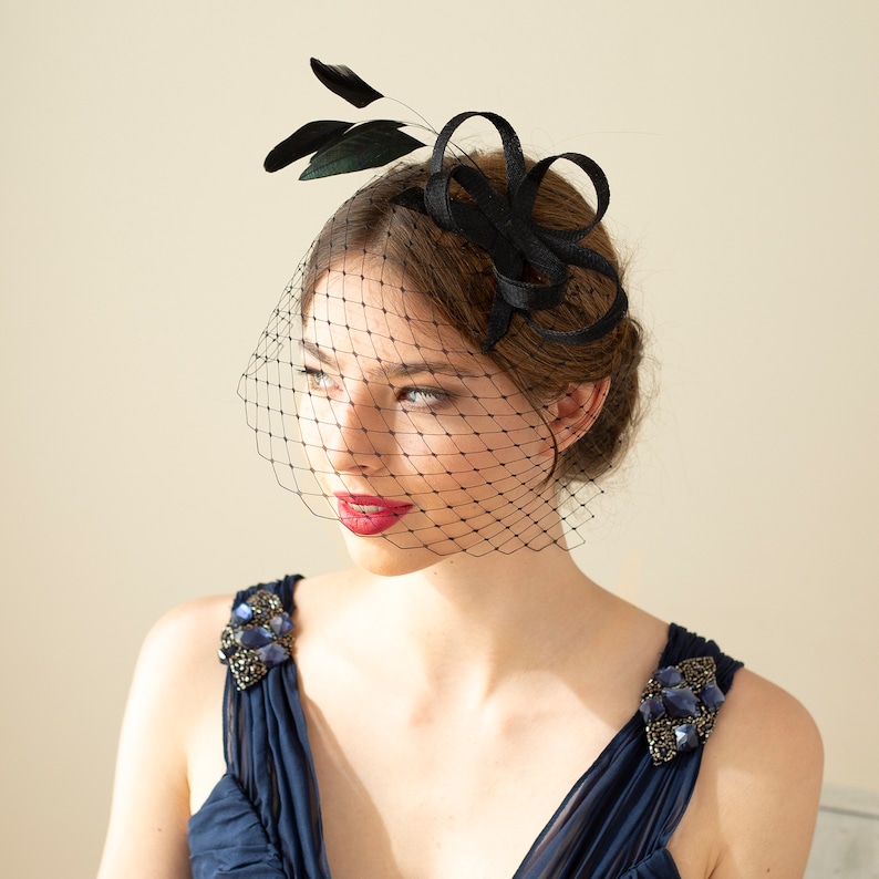 Modern black feather fascinator with birdcage, wedding guest fascinator in black, bridesmaid black headpiece, women feather fascinator image 2