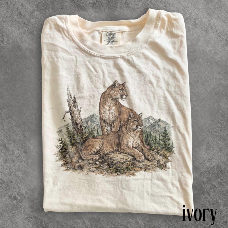 Klassisches T-Shirt mit Berglöwen-Motiv, Wildtier-Shirt mit Puma-Motiv, Vintage-Western-Abenteuer-Top, Comfort Colors® Tiergeschenk-T-Shirt Bild 1