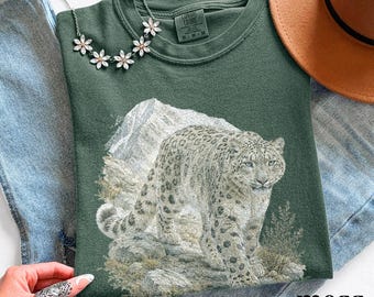 Retro Snow Leopard Mountain Graphic Tee, Alpine Wildlife Shirt, Rugged Wilderness Nature Top, Comfort Colors® Big Cat Lover Gift Tee