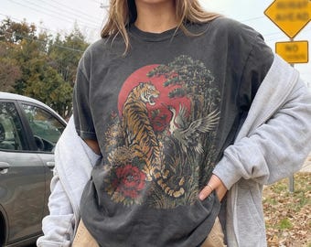 Retro Tiger Crane Graphic Tee, Japanese Wildlife Floral Shirt, Vintage Asian Nature Style Top, Comfort Colors® Animal Gift Tee