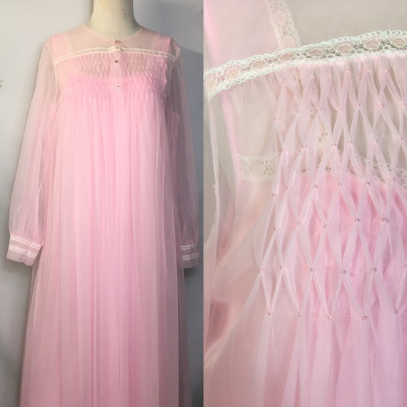 Beautiful Pink Deadstock 1960s Peignoir Nightgown