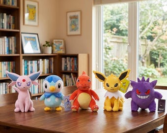 Peluche Pokémon: Charizard, Gengar, Squirtle, Espeon, Glaceon