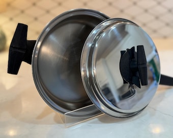 Vintage Vacumatic Waterless 8.5” Saucepan WITH Lid by Vollrath.